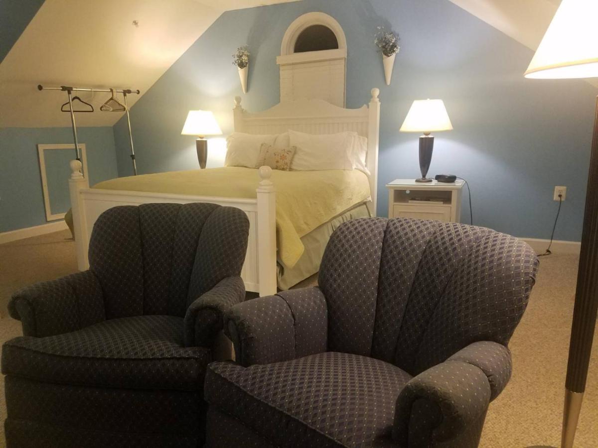 Blue Heron Inn - A Bed And Breakfast Llc Solomons Esterno foto